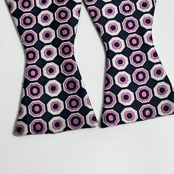 JS Blank 100% Silk Black & Pink Geometric Self Tie Woven Bow Tie - Picture 4 of 11